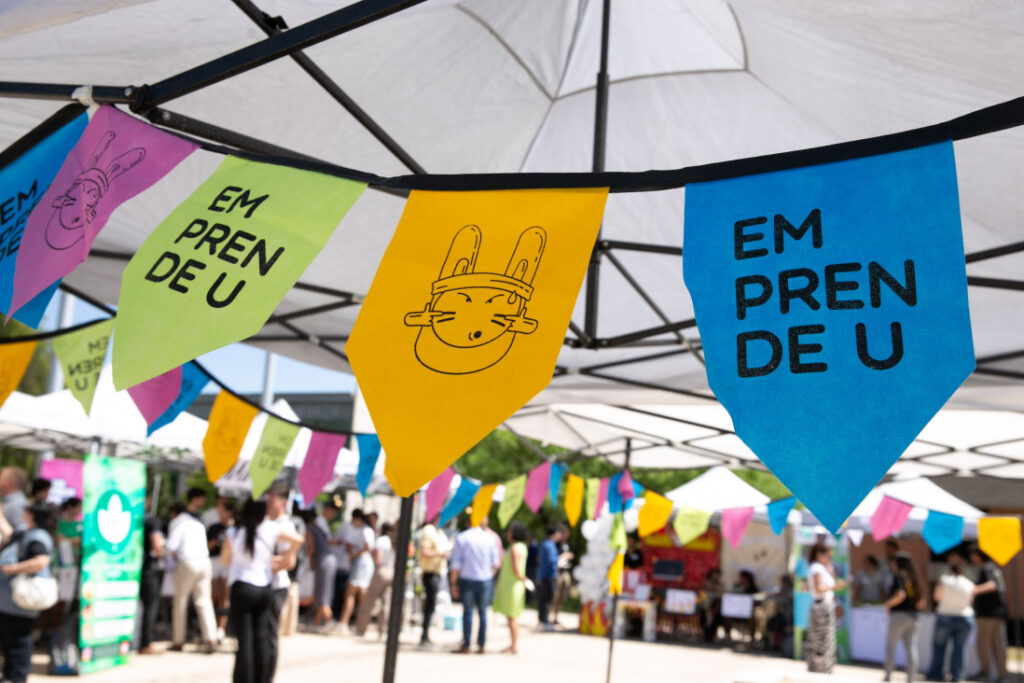 La UNT recibirá las semifinales de EmprendeU 2026